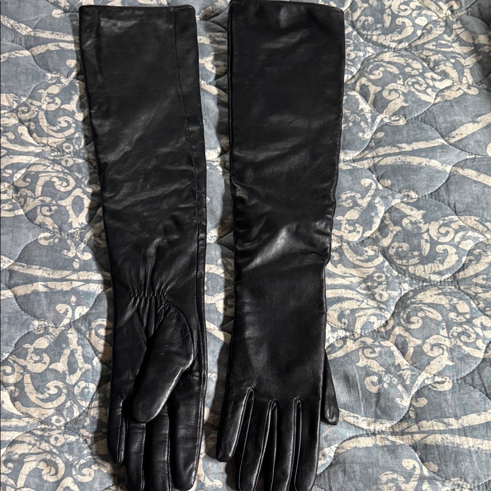 Long black leather gloves